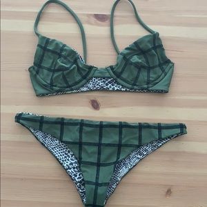 Acacia swim set
